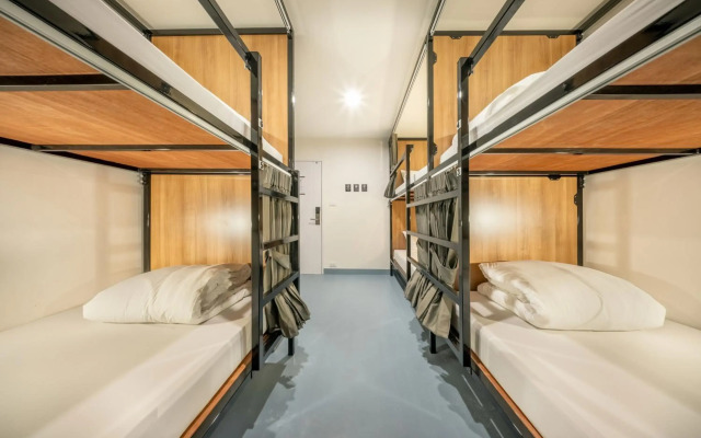 Pho Hostel