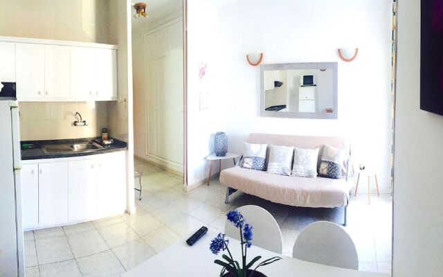 Los Cristianos beach apartment