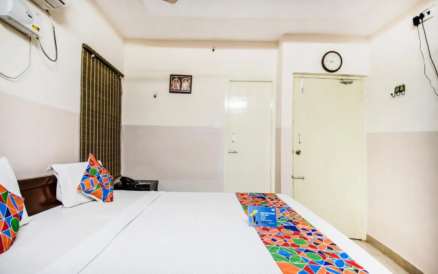 Fabhotel Aditya Yatri Nivas