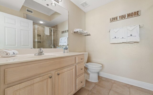 Crystal Shores West 902