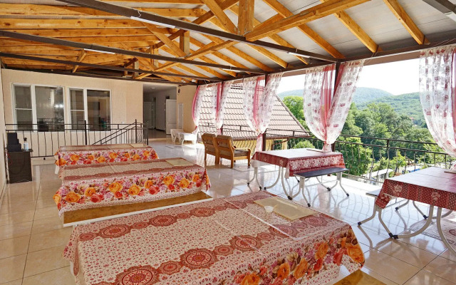 R I Nadezhda Guest house