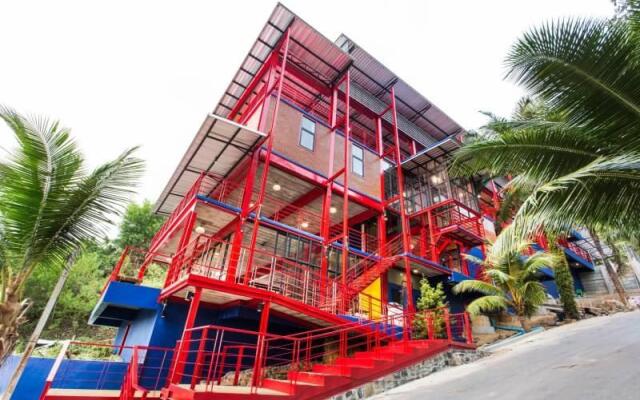 Khunsuek Muay Thai Hostel