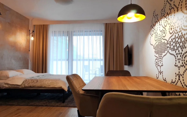 Come&Stay apartments Wola