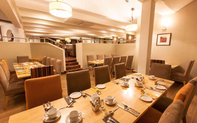 Best Western Plus White Horse Hotel
