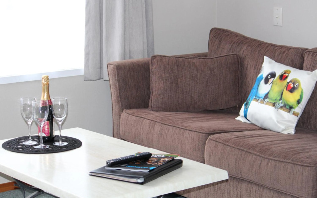 Coromandel Cottages – Guest Rooms – Coromandel