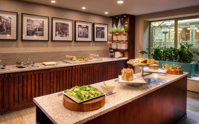 St. Louis Union Station Hotel, Curio Collection by Hilton
