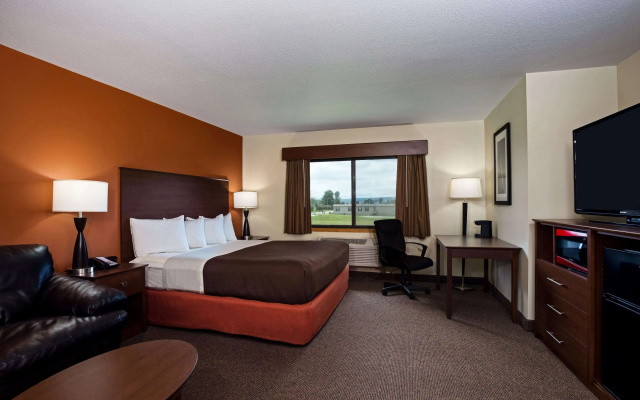 AmericInn by Wyndham Tomah