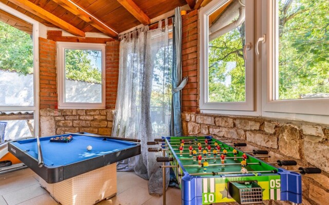 Amazing Home in Pula With Wifi and 3 Bedrooms