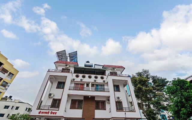 OYO Home 78029 Saraswati Niwas Vadgaon Budruk