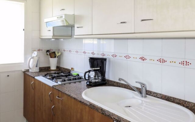 Apartamentos Amores (TEL200)