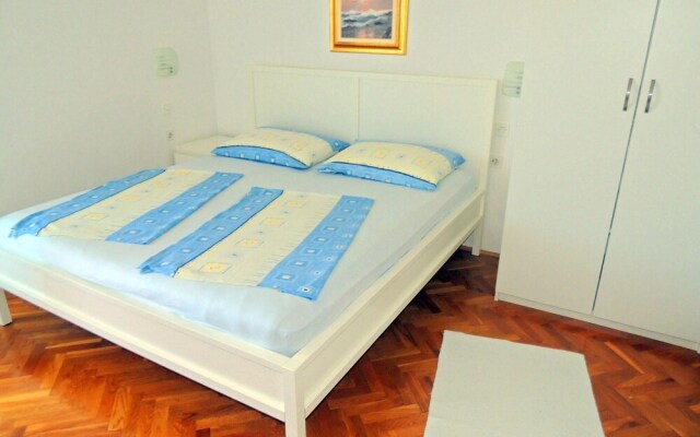 Apartments Zoric