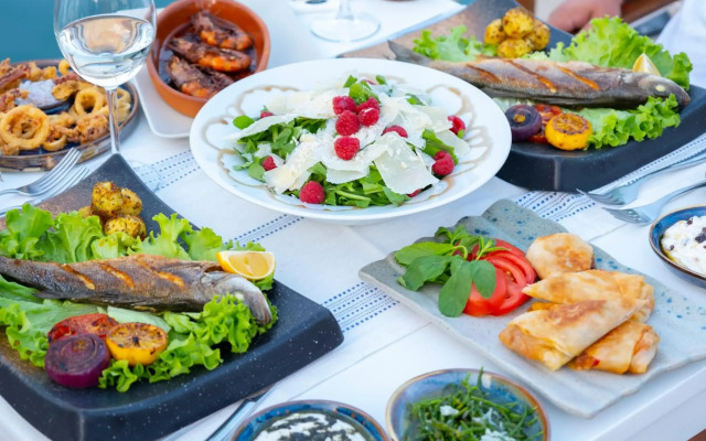 Port Alacati Hotel