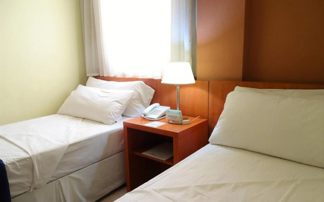 Hotel UTHGRA de las Luces