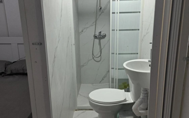 White house City Center