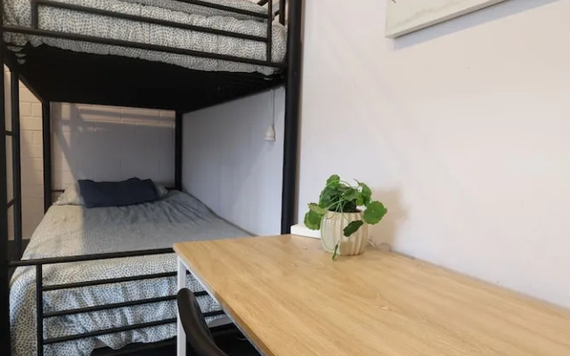 Quokka Backpackers Hostel Perth - note - Valid passport required to check in