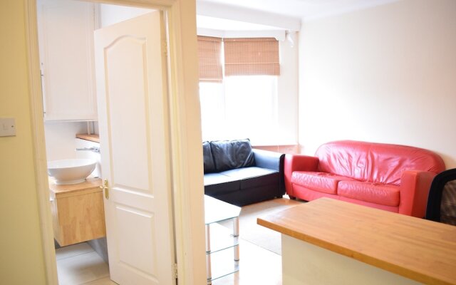 Amazing 1 Bedroom Apartment Close to Hyde Park