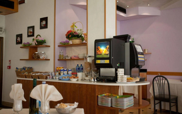 Hotel Ideal