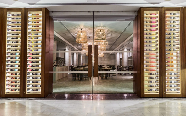 Blue Sky City Beach Hotel