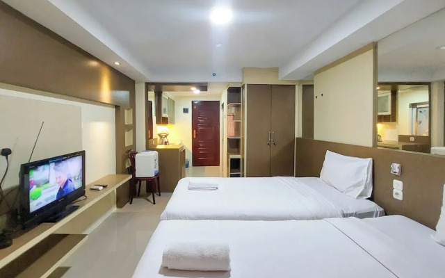 Good Deal And Homey Studio Apartment At Mansyur Residence