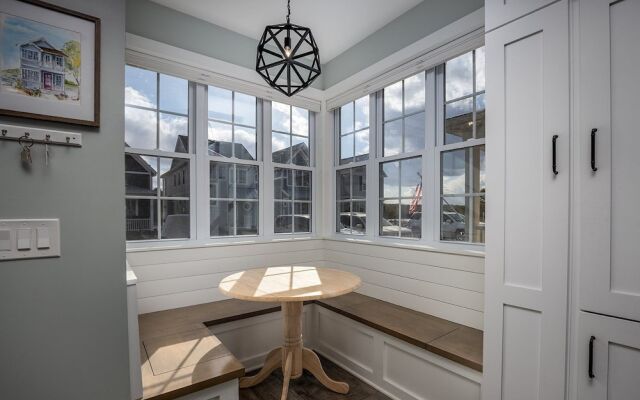 Hook, Wine, & Sinker