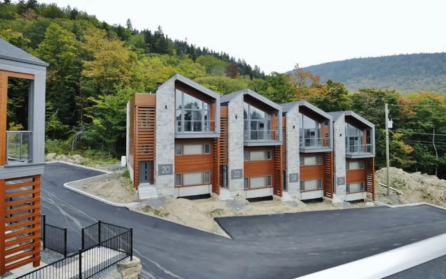 26Chalet A Louer A Stoneham