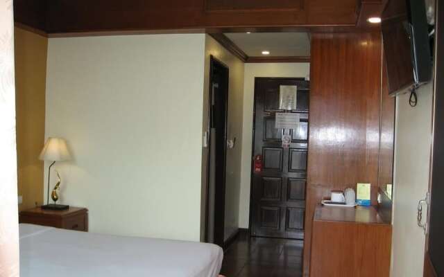P.S. Hotel -SHA Plus