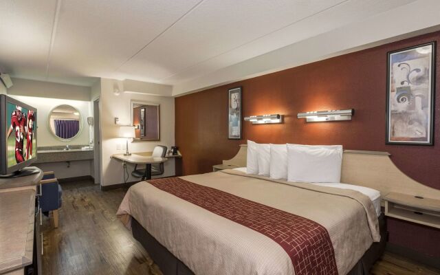 Red Roof Inn Hickory