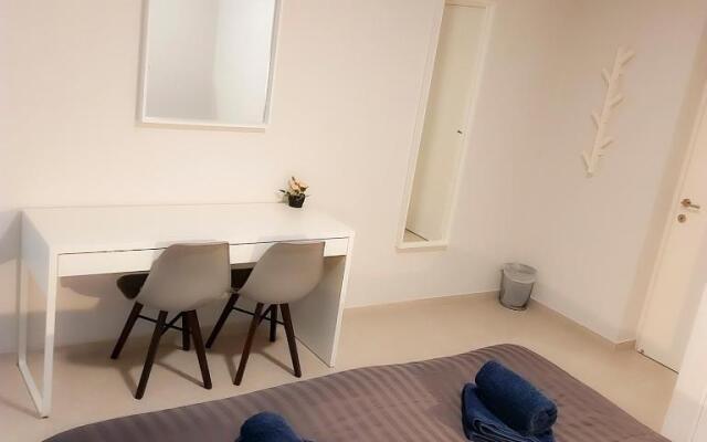 Sea Breeze Central, 2bed