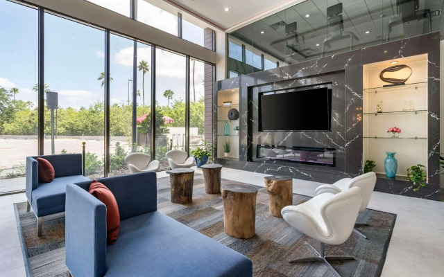 Cambria Hotel Orlando Universal Blvd