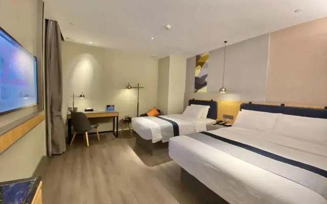 Homeinn Selected Hotel (Beijing Beixinqiao Nanluoguxiang)