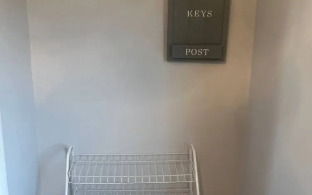 Comfortable 3 Bedroom House-ng5,sleeps 5