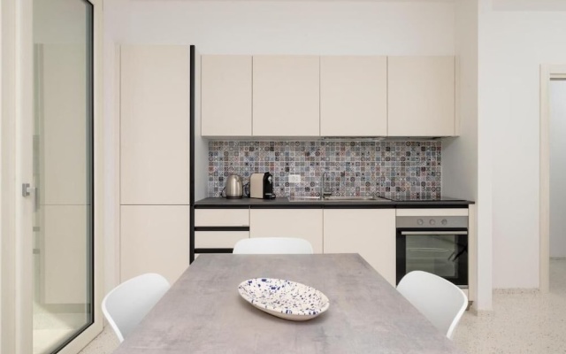 Perle Marine Suite Apartments