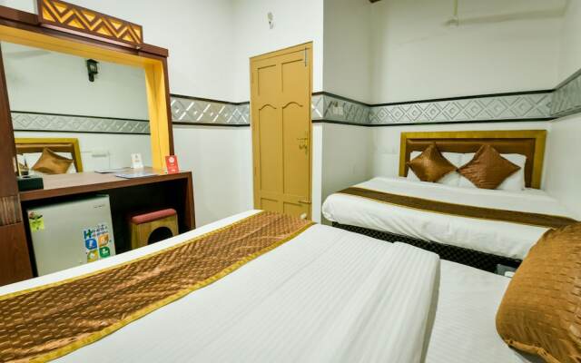 OYO 14226 Hotel Gago Inn