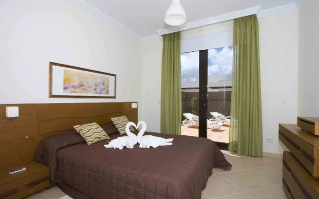 Ereza Las Buganvillas Villas