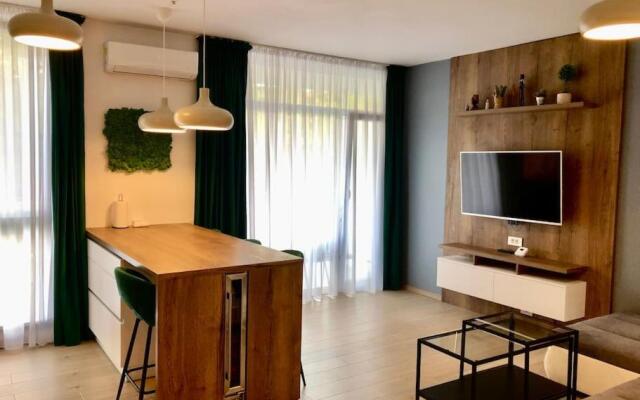 New modern apart near Center at Vivalia grand v9