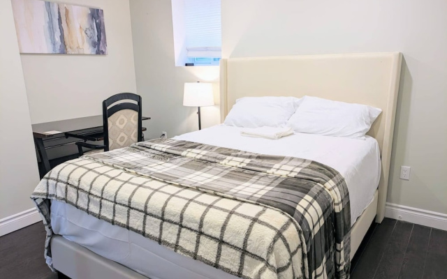 Cozy 2-bedroom House Rental in Brampton's Mount Pleasant