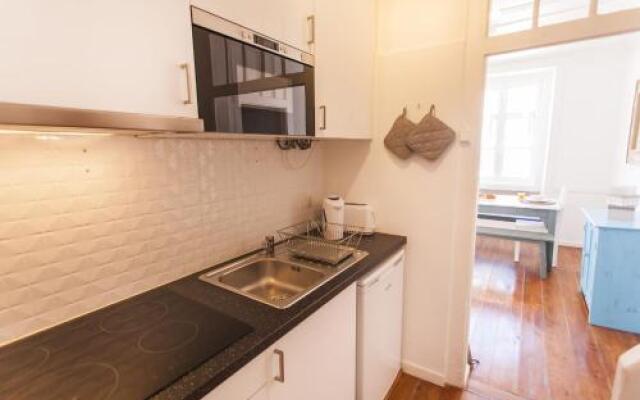 LovelyStay - Cosy Bairro Alto Duplex