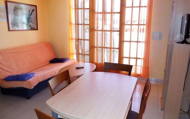 Apartamentos Playa Romana 3000