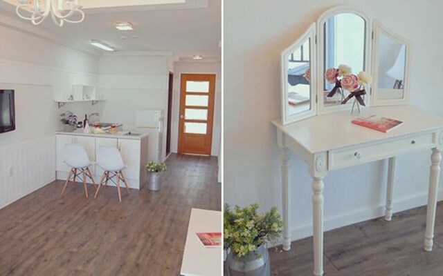 Uljin Sea and Momalet Pension