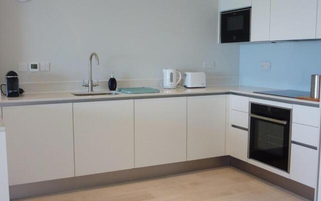 Flat 8 Seascape