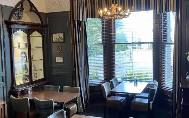 The Dutch Mill Hotel