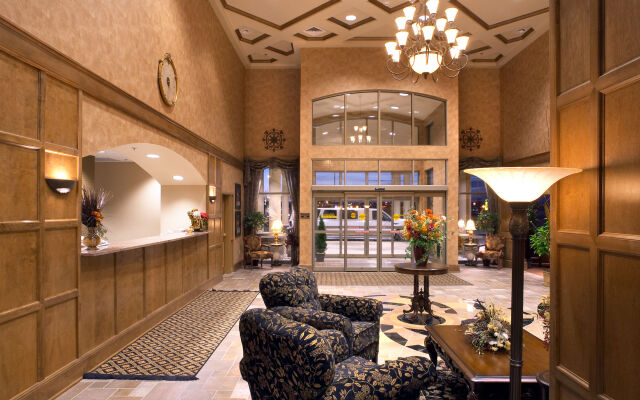 Clubhouse Hotel Suites Sioux Falls