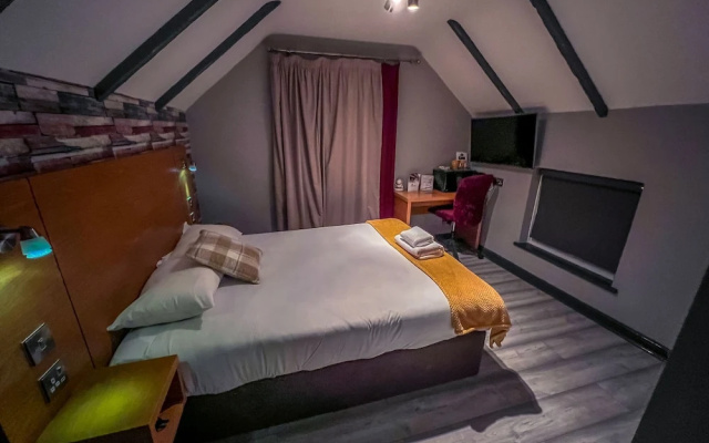 No. Twenty Hotel & Bar