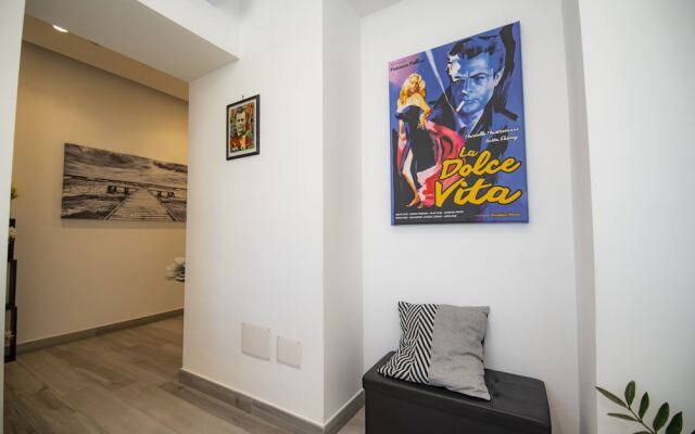 La Dolce Vita Rooms