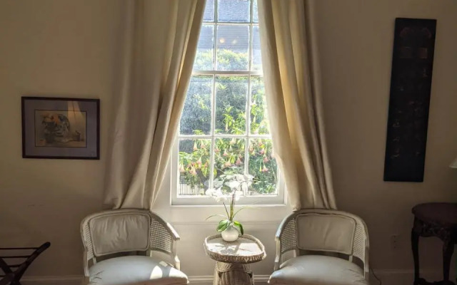 The Esplanade Guesthouse Mansion