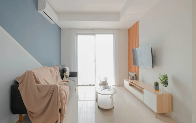 Spacious 3Br At Daan Mogot City Apartment