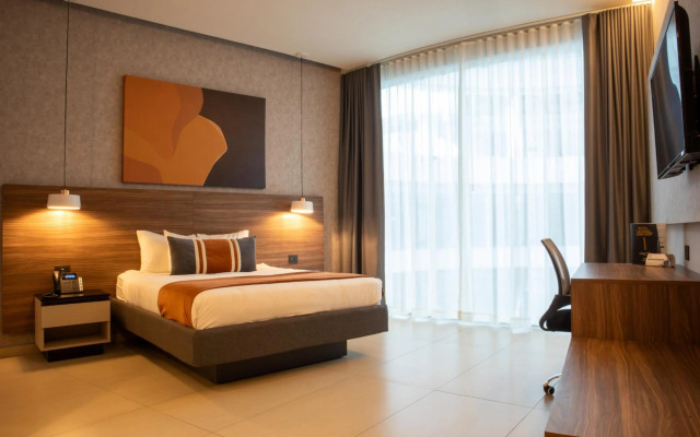 Hotel Casino Grand Vía Dorada