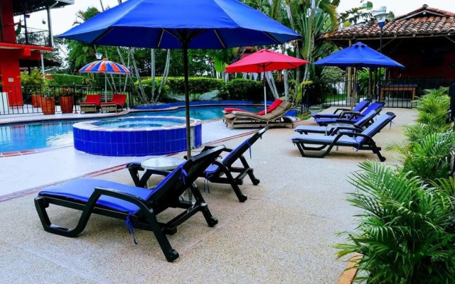 La Granja Ecohotel