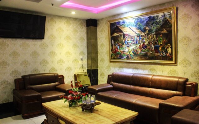 Cardinal Lucky Star Hotel Batam