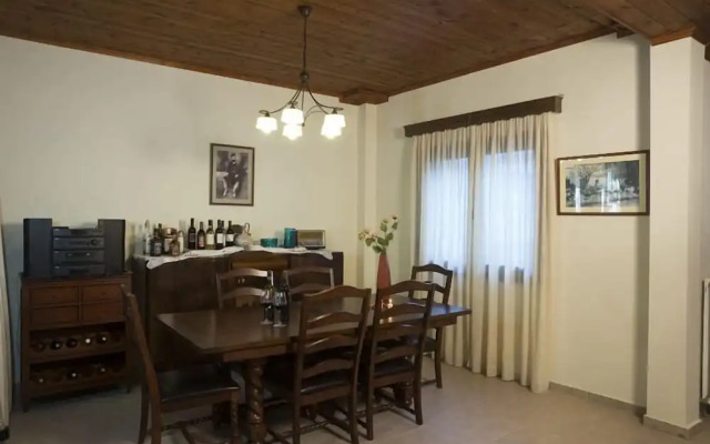 Elia Therissos Maisonettes